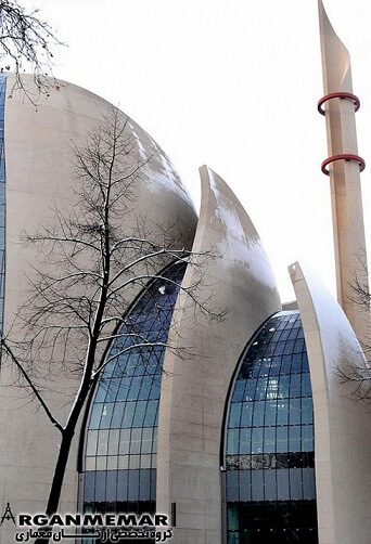 مسجد مرکزی شهر کلن آلمان با معماری خیره کننده