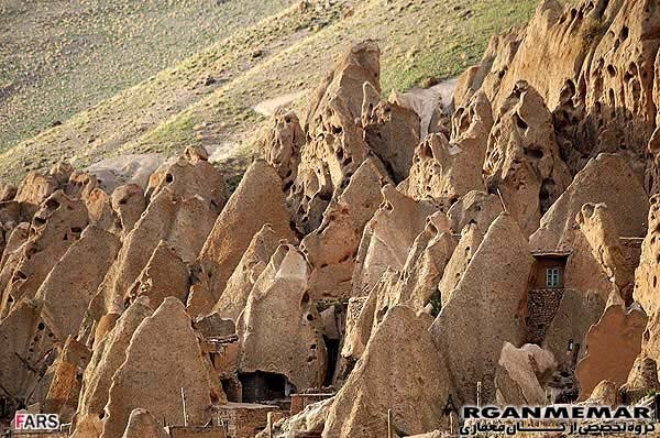 روستای صخره ای کندوان